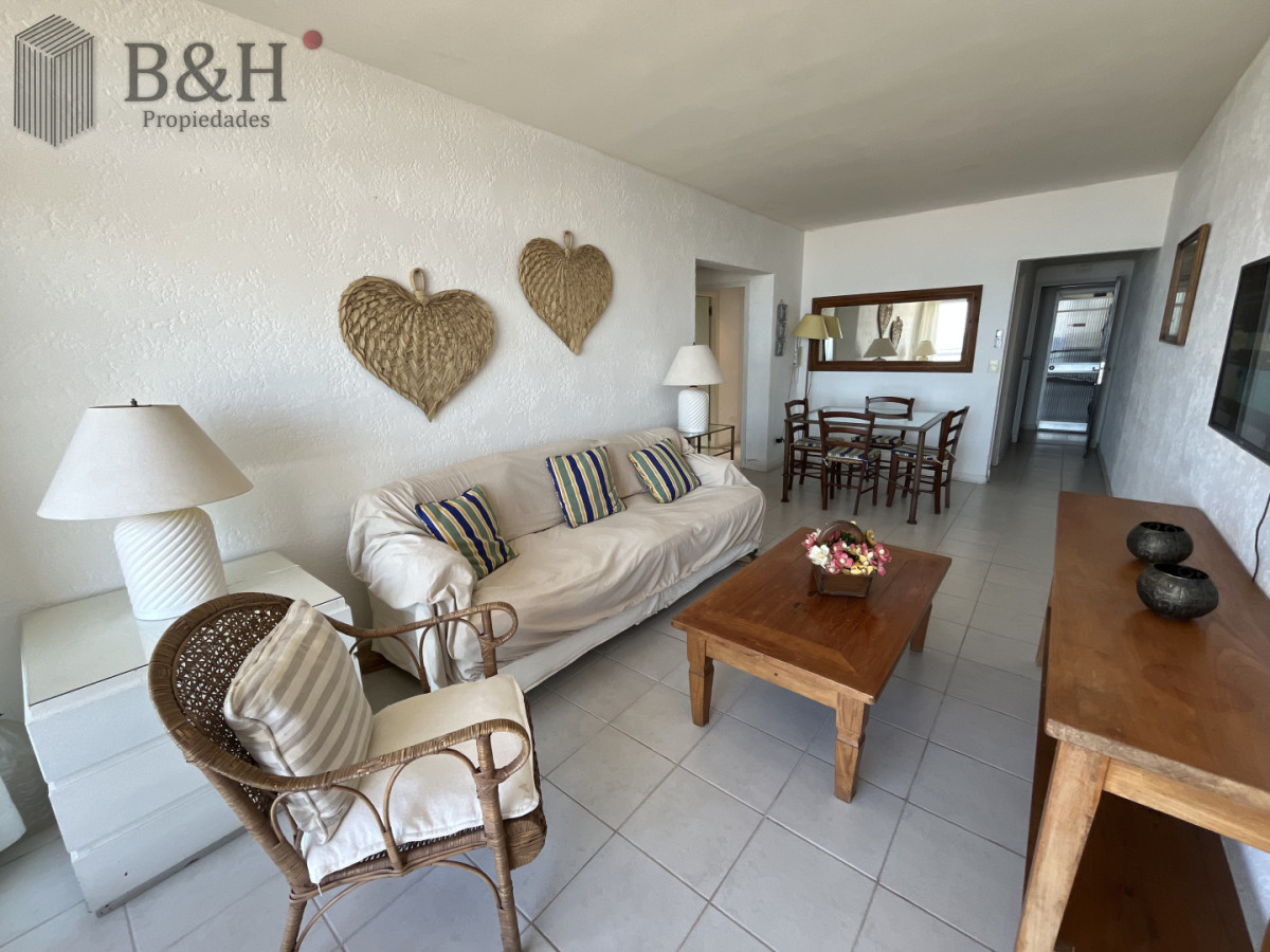 Apartamento ID.3939 - APARTAMENTO DE 2 DORMITORIOS - PUNTA DEL ESTE