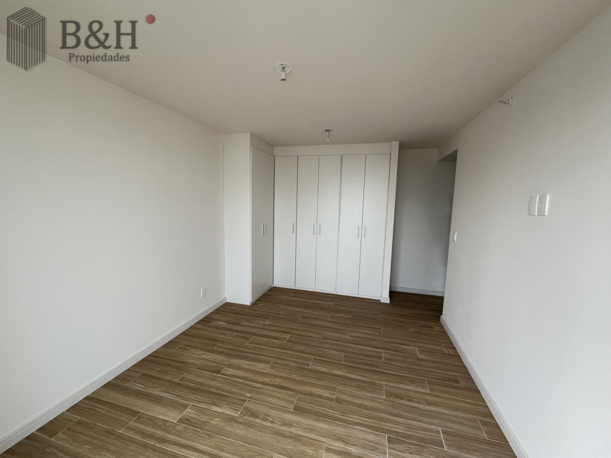 Apartamento ID.7712 - Apartamento en Venta en Playa Brava 2 dormitorios