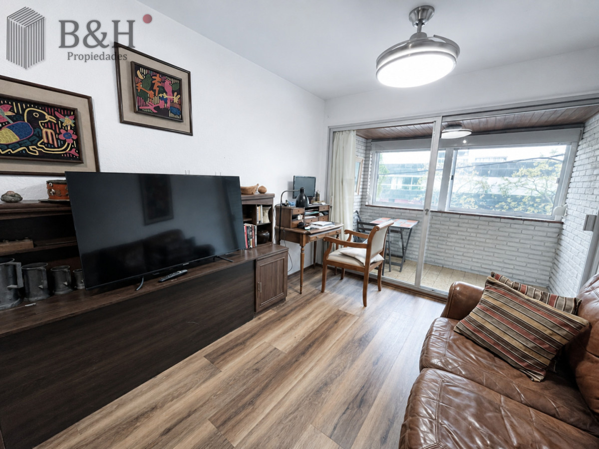 Apartamento ID.7462 - Alquiler Apartamento 1 Dormitorio Con Garaje En Península ALQUILER ANUAL