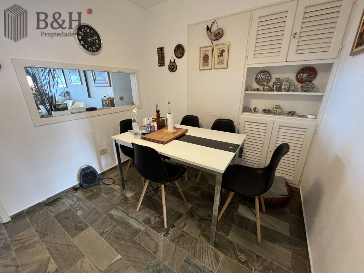 Apartamento ID.7974 - Venta Apartamento de 3 dormitorios + dep Vista al Mar en Playa Brava