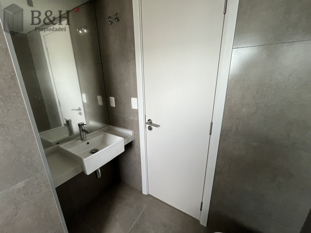 Apartamento ID.7712 - Apartamento en Venta en Playa Brava 2 dormitorios