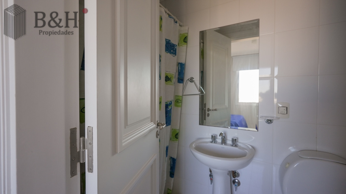 Apartamento ID.4809 - Apartamento de 3 dormitorios a la venta y en alquiler anual - Punta del Este 