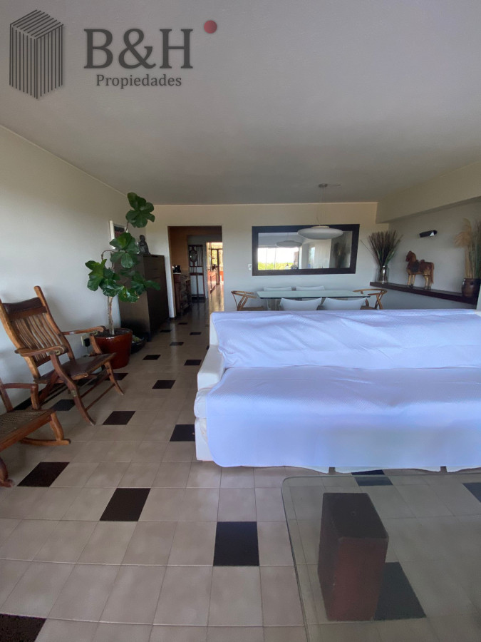 Apartamento ID.2080 - Apartamento en Primera Linea en LA BRAVA