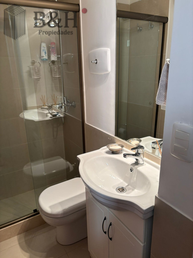 Apartamento ID.5999 - Apartamento de 2 dormitorios en alquiler temporal, Punta del Este 