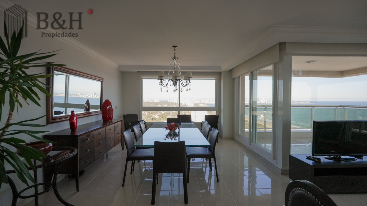 Apartamento ID.4809 - Apartamento de 3 dormitorios a la venta y en alquiler anual - Punta del Este 