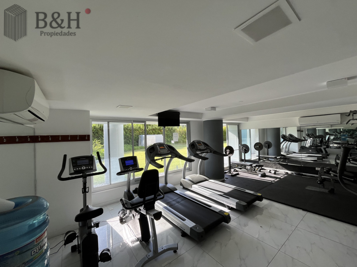 Apartamento ID.6946 - Alquiler invernal Apartamento de 1 Dormitorio en Punta del Este - Edificio con Amenities
