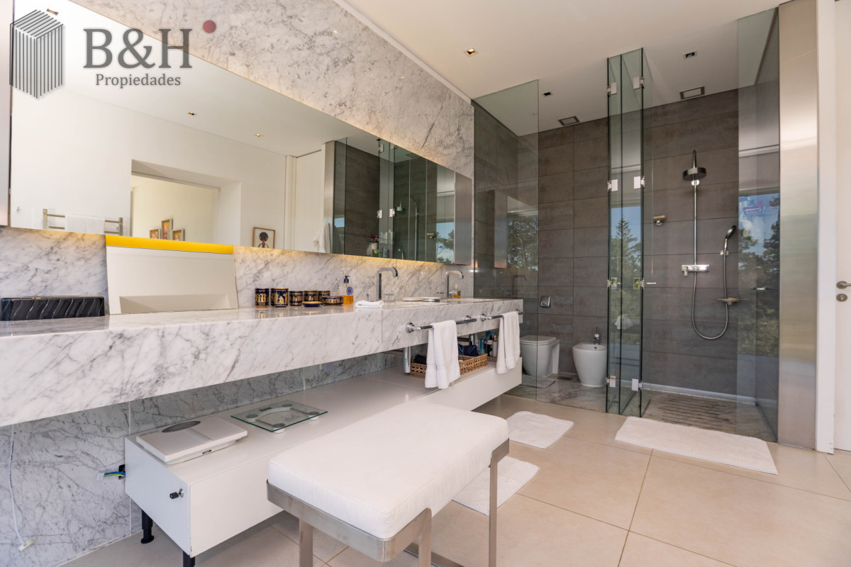 Apartamento ID.6945 - Apartamento Exclusivo en venta en primera linea en la Brava