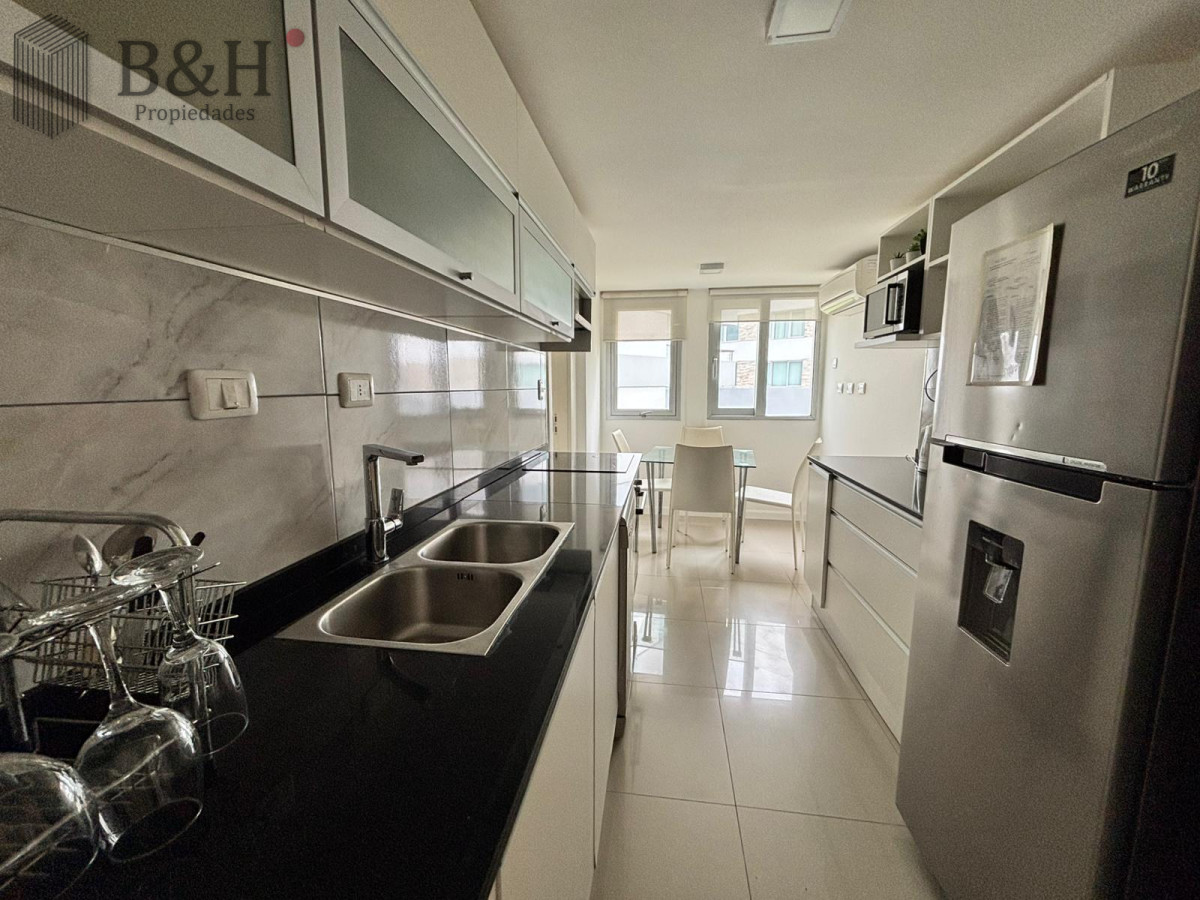 Apartamento ID.6164 - Apartamento de 3 dormitorios, primera linea Punta del Este