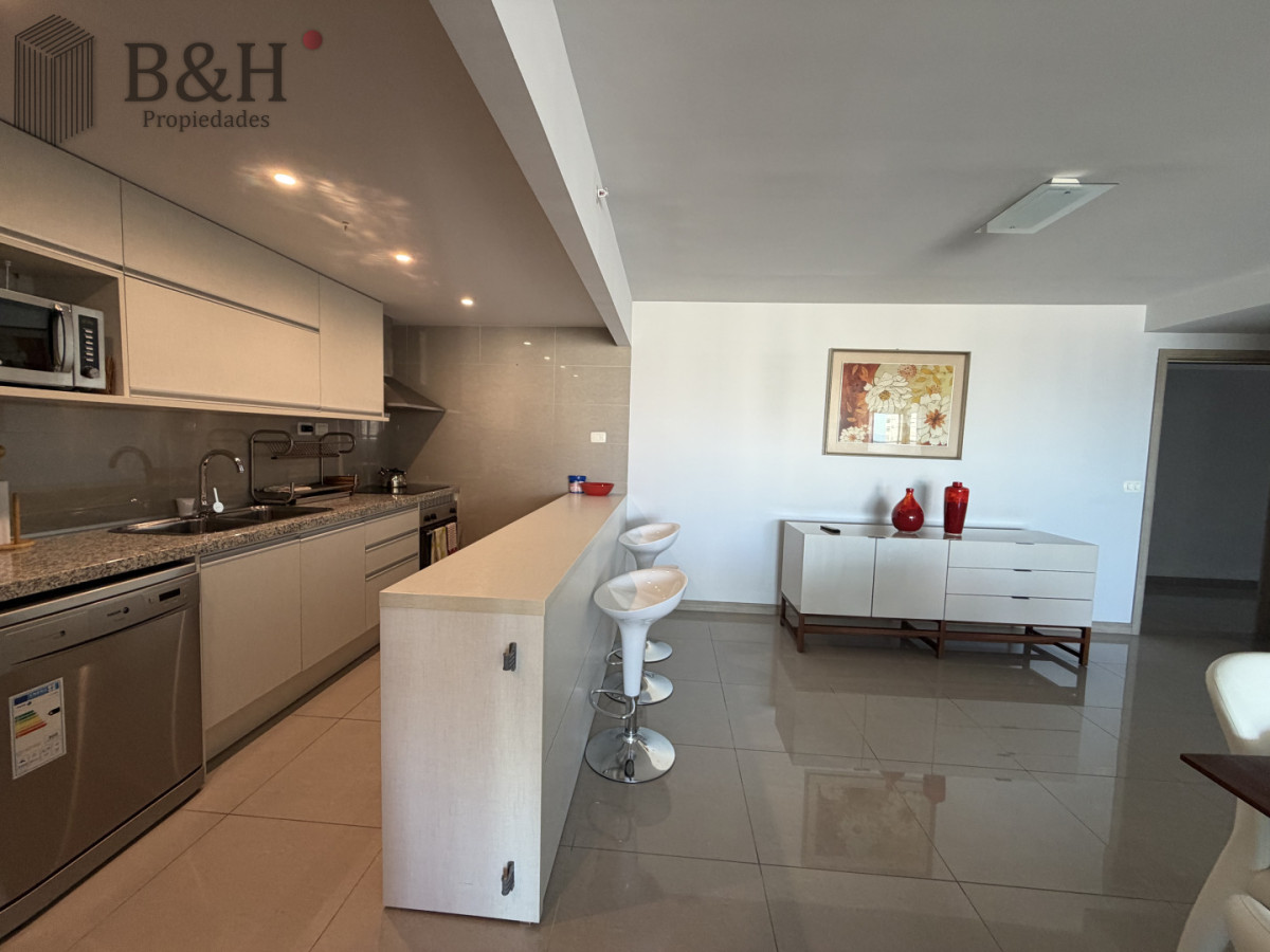 Apartamento ID.6969 - Apartamento de 3 dormitorios en venta, Punta del Este