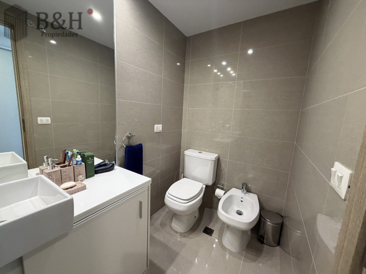 Apartamento ID.6969 - Apartamento de 3 dormitorios en venta, Punta del Este