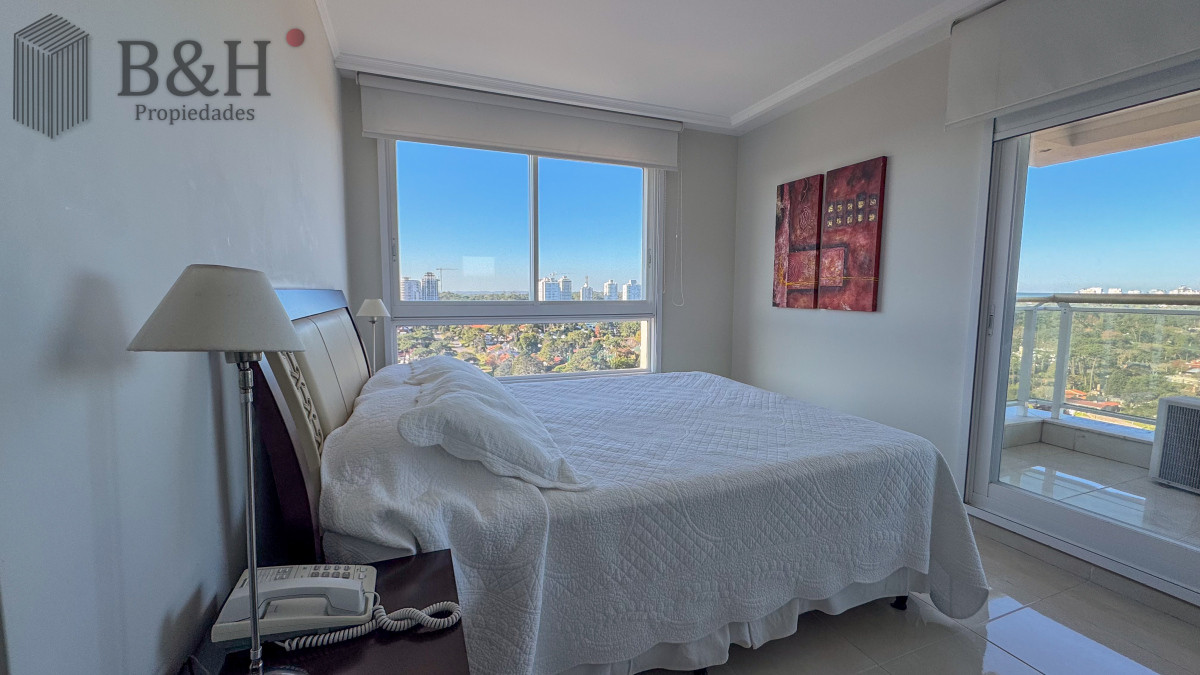 Apartamento ID.4809 - Apartamento de 3 dormitorios a la venta y en alquiler anual - Punta del Este 