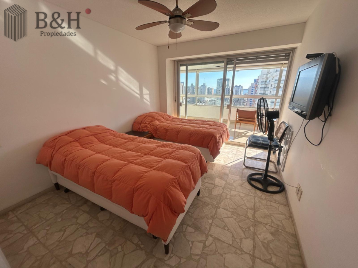 Apartamento ID.6991 - apartamento en venta 3 dormitorios más servicio en brava 