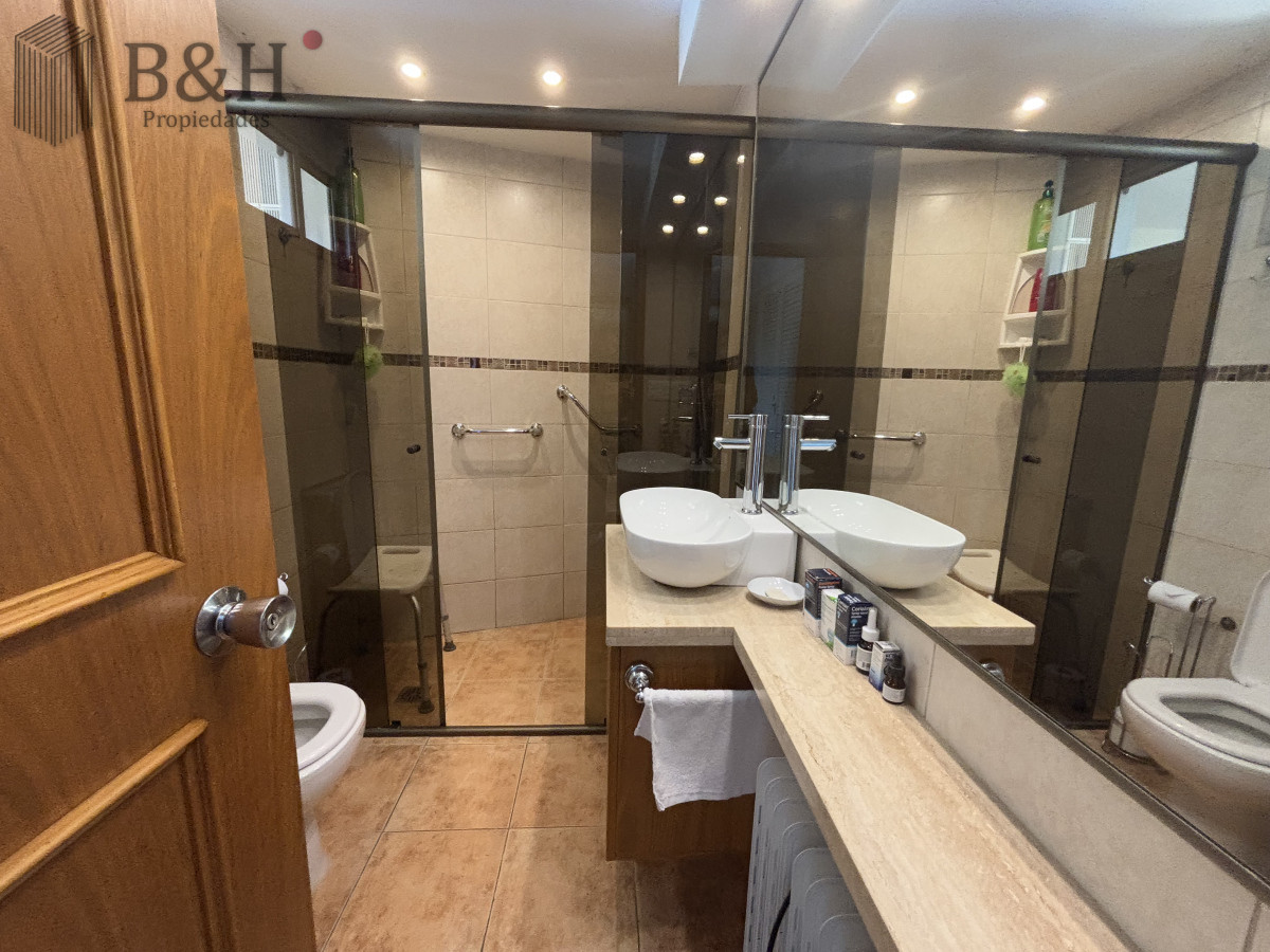 Apartamento ID.3911 - Apartamento en Zona Shopping - Punta del Este