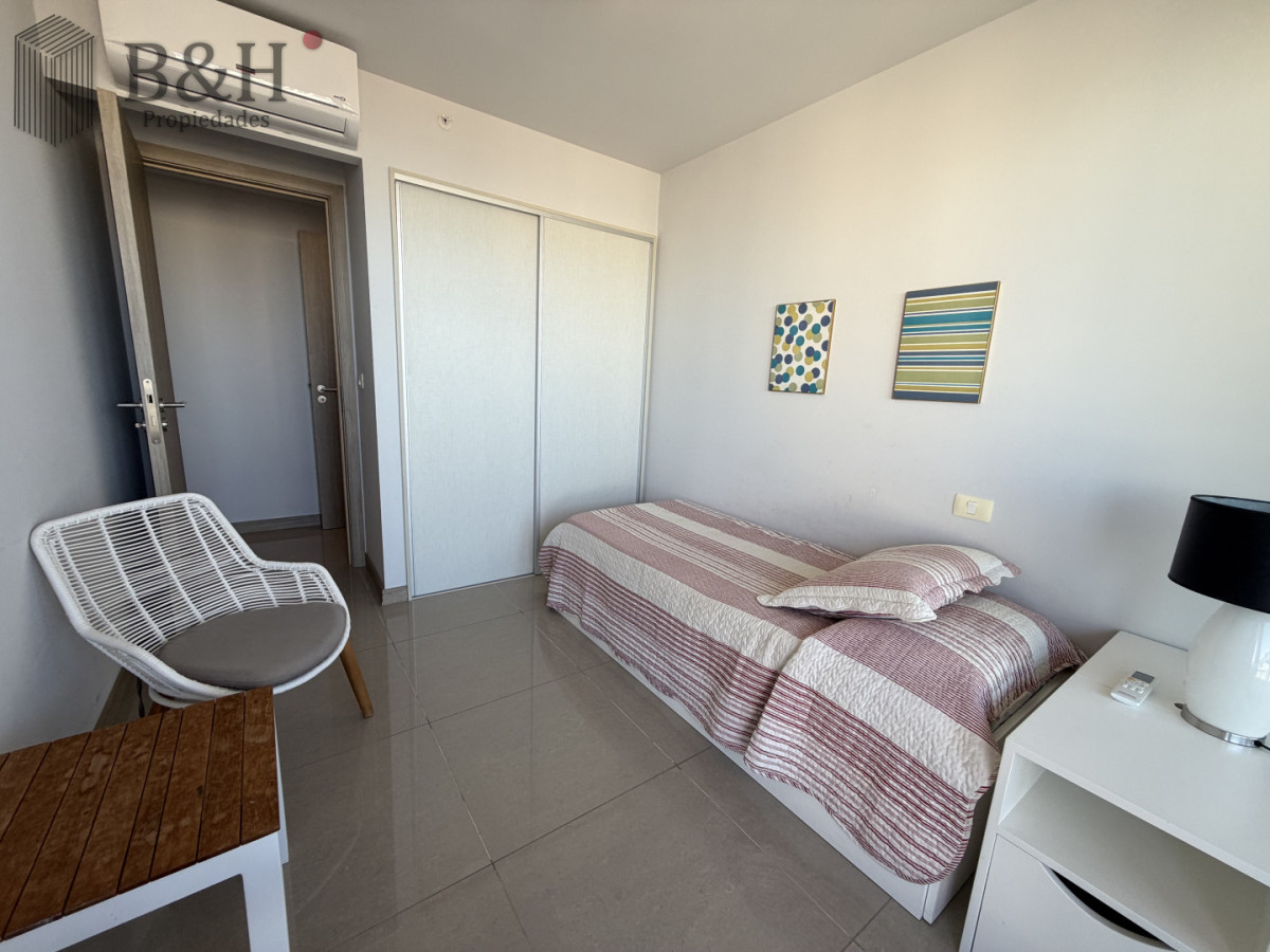 Apartamento ID.6969 - Apartamento de 3 dormitorios en venta, Punta del Este