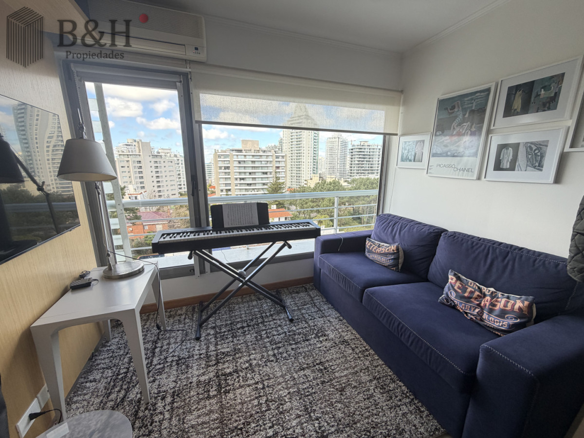 Apartamento ID.8055 - Apartamento 3 Dormitorios Avenida Roosevelt Punta del Este Cochera
