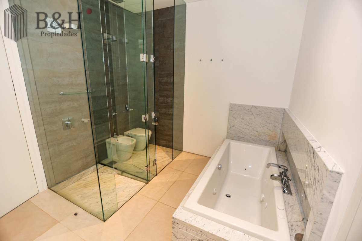 Apartamento ID.6854 - Apartamento exclusivo en venta en primera línea de la Brava