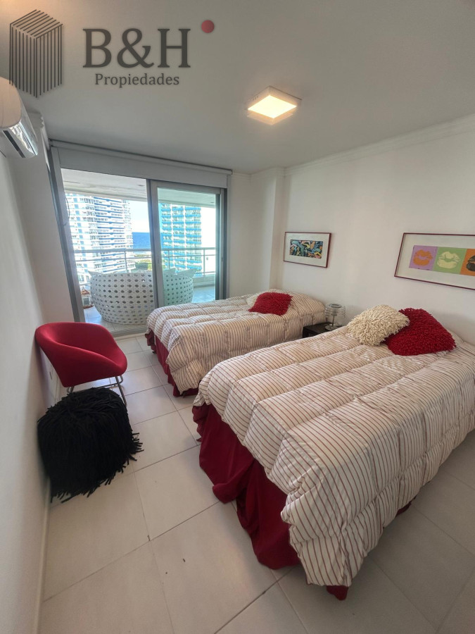 Apartamento ID.4937 - apartamento en venta tres dormitorios brava