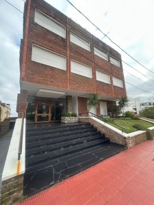 alquiler de verano apto dos dormitorios reciclado