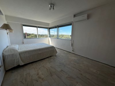 Apartamento tres dormitorios Roosevelt Center Torre A 