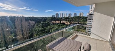 Apartamento 2 Dormitorios en Roosevelt 