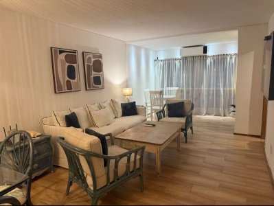 Alquiler de temporada, apartamento, 3 dormitorios, Punta del Este