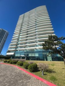 Hermoso apartamento en alquiler de temporada 3 dormitorios mansa