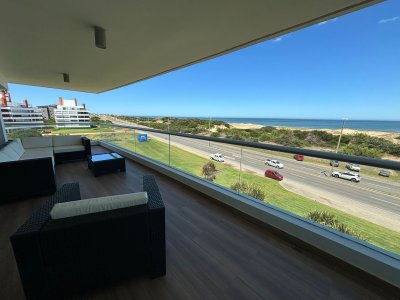 Apartamento en alquiler temporal LA BRAVA PRIMERA LINEA - EDIFICIO SILENTE
