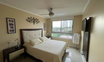 EXCELENTE APARTAMENTO 3 DORMITORIOS EN PUNTA DEL ESTE CON AMENITIES