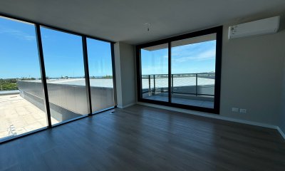 Apartamento de 3 dormitorios - Punta del Este