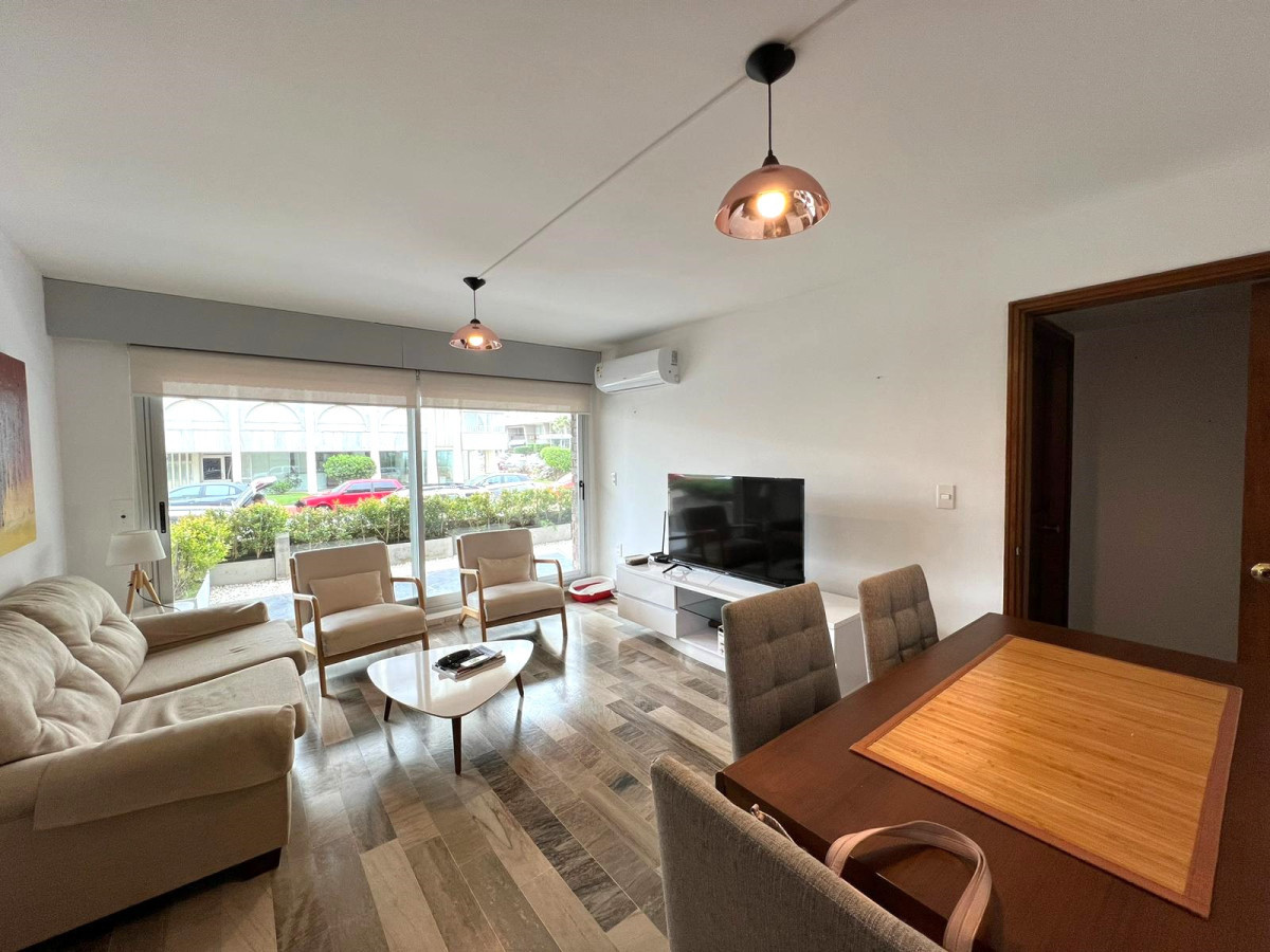Hermoso apartamento en venta península 3 dormitorios  