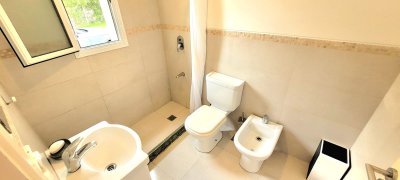 casa de 4 dormitorios - punta del este  - byh3978c