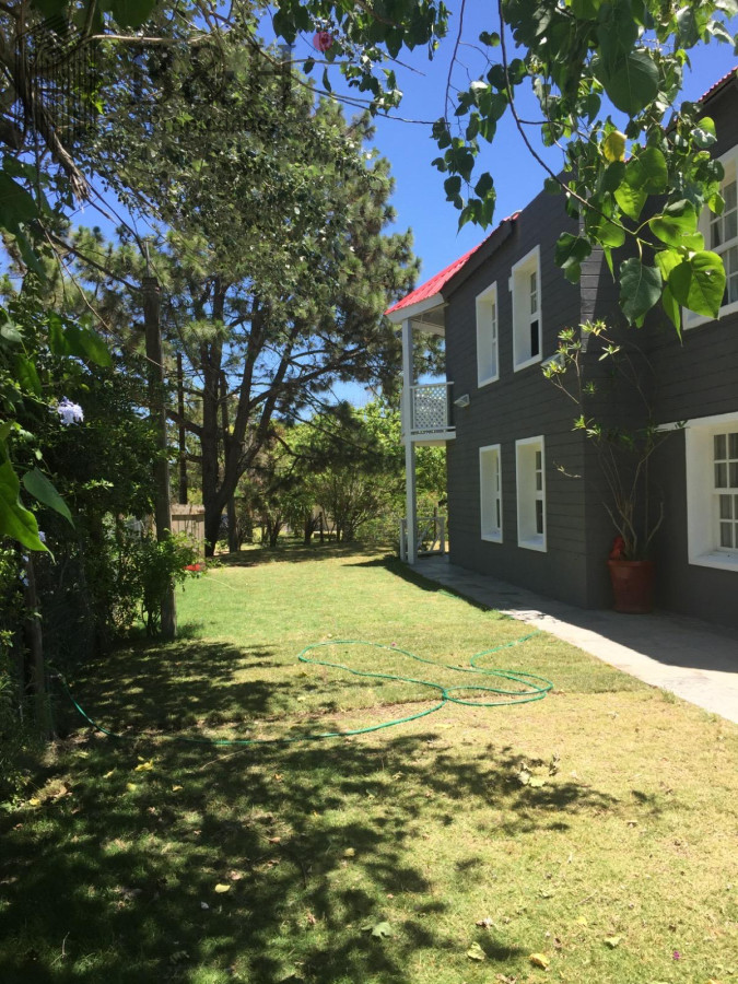 Casa ID.4567 - Casa a la venta en la barra - Punta del Este