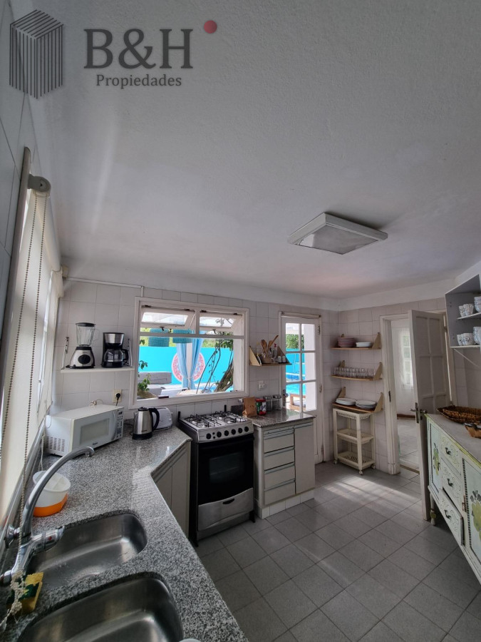 Casa ID.4567 - Casa a la venta en la barra - Punta del Este