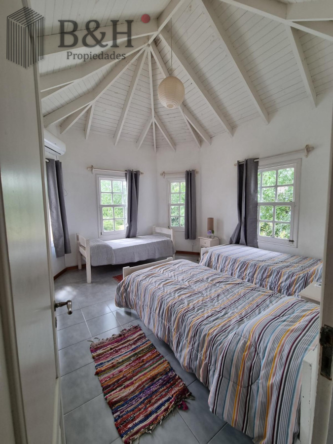 Casa ID.4567 - Casa a la venta en la barra - Punta del Este