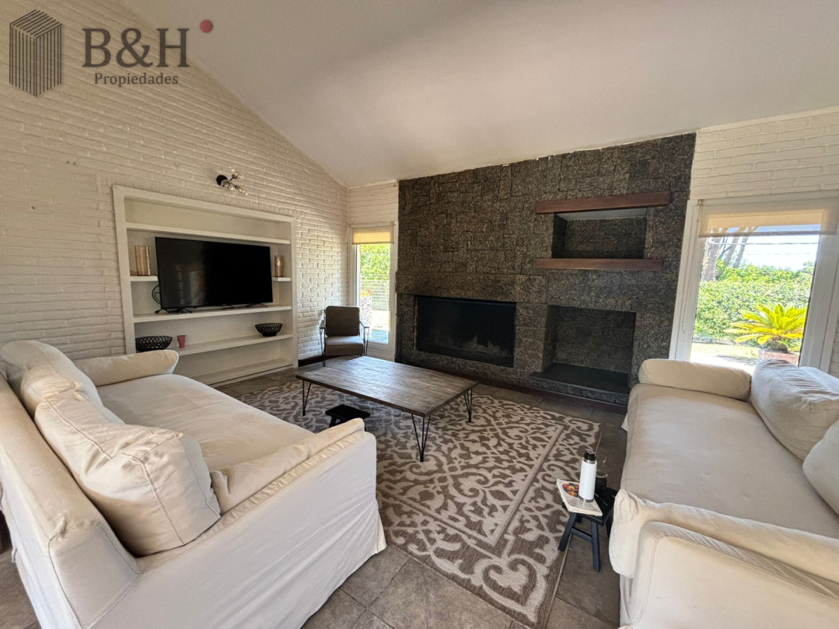 Casa ID.6391 - Casa de 4 dormitorios en alquiler invernal y Anual Punta del Este 