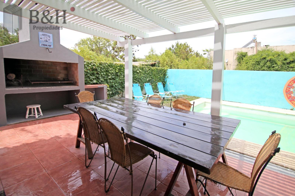 Casa ID.4567 - Casa a la venta en la barra - Punta del Este