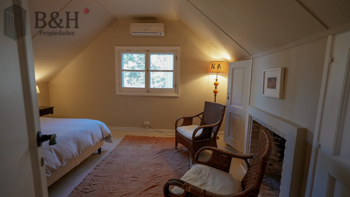 Casa ID.5233 - Hermosa Casa en parada 15 de la Mansa - Punta del Este 