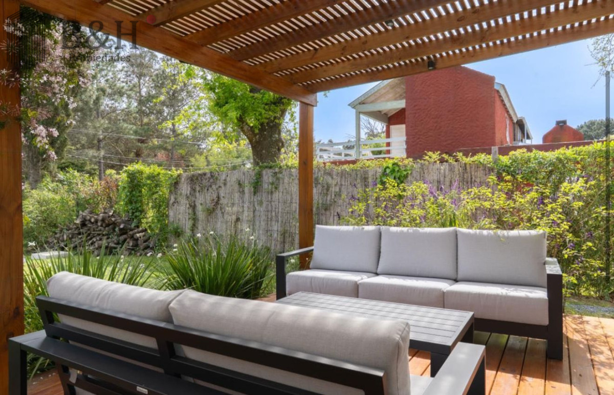 Casa ID.6928 - Casa de 3 dormitorios en venta, Punta del Este