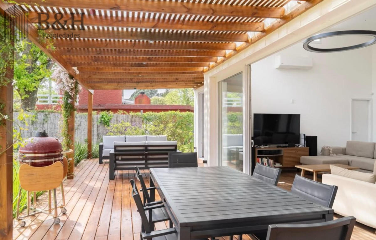 Casa ID.6928 - Casa de 3 dormitorios en venta, Punta del Este