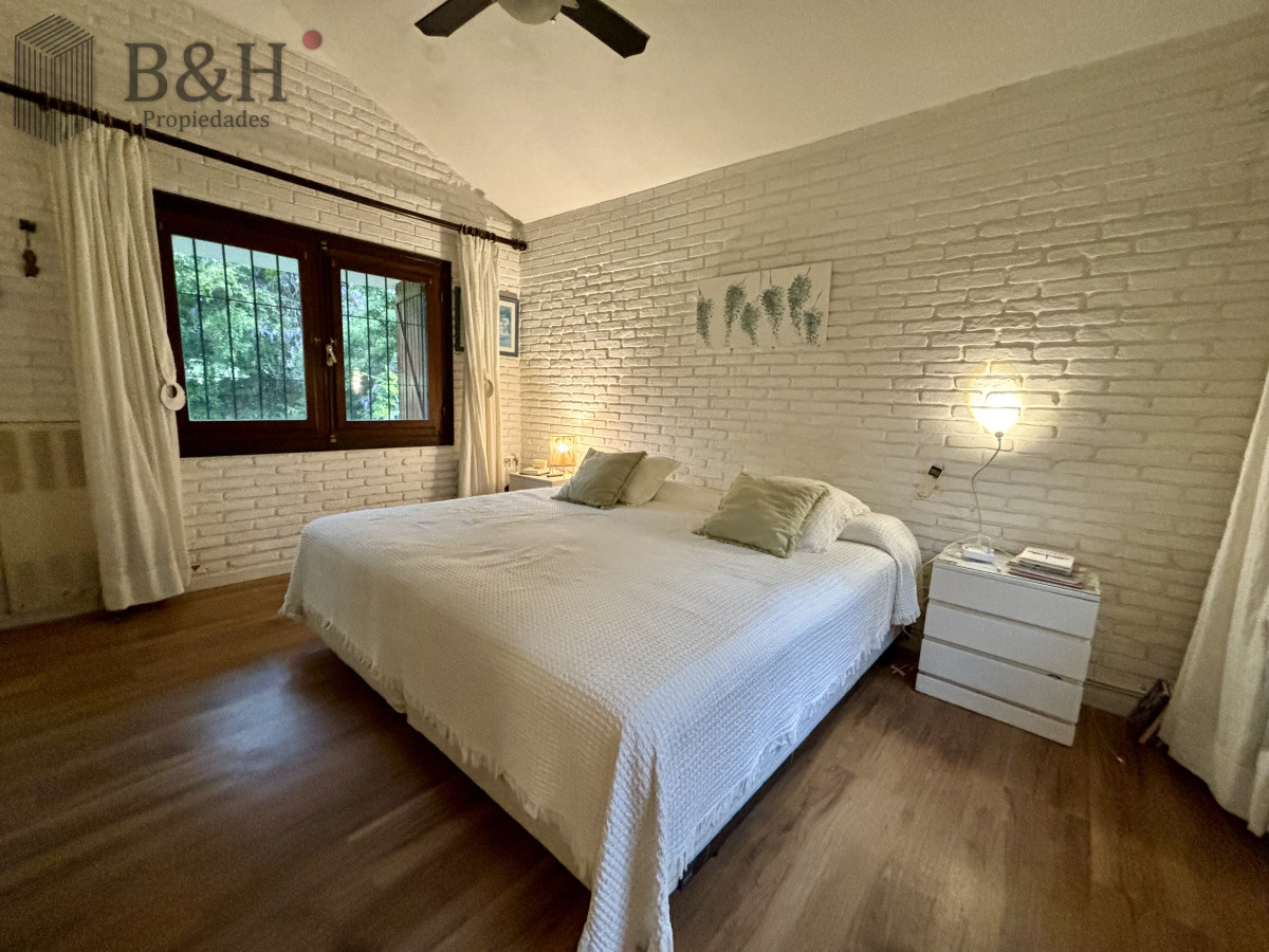Casa ID.1436 - EXPECTACULAR CASA A LA VENTA EN SAN RAFAEL