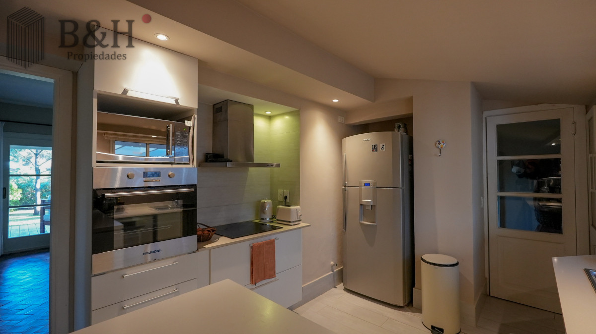 Casa ID.5233 - Hermosa Casa en parada 15 de la Mansa - Punta del Este 