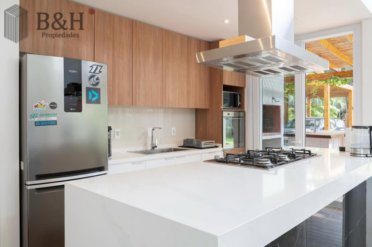 Casa ID.6928 - Casa de 3 dormitorios en venta, Punta del Este