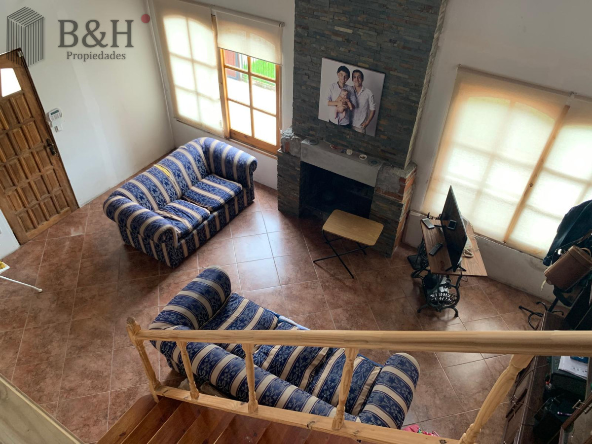 casa de 3 dormitorios a la venta - san carlos - byh4915c