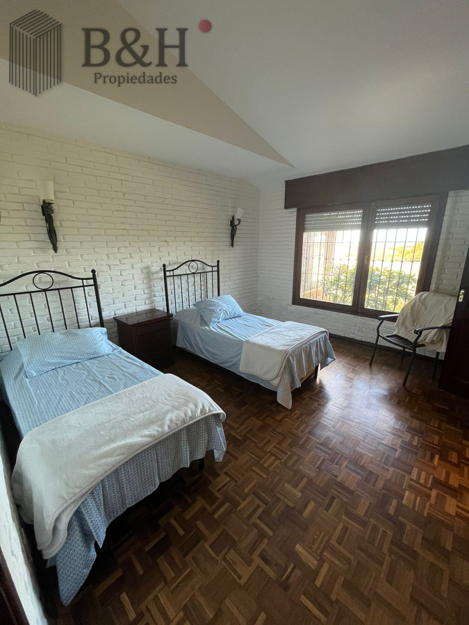 Casa ID.3876 - CASA TRADICIONAL - PUNTA DEL ESTE 