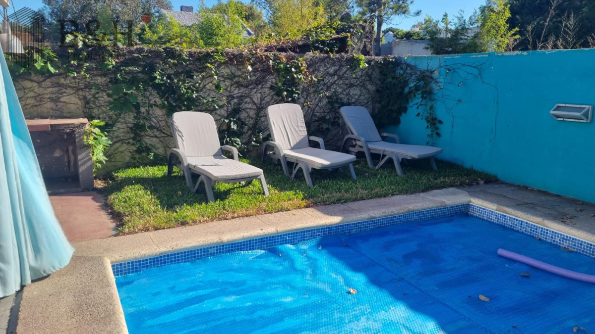Casa ID.4567 - Casa a la venta en la barra - Punta del Este