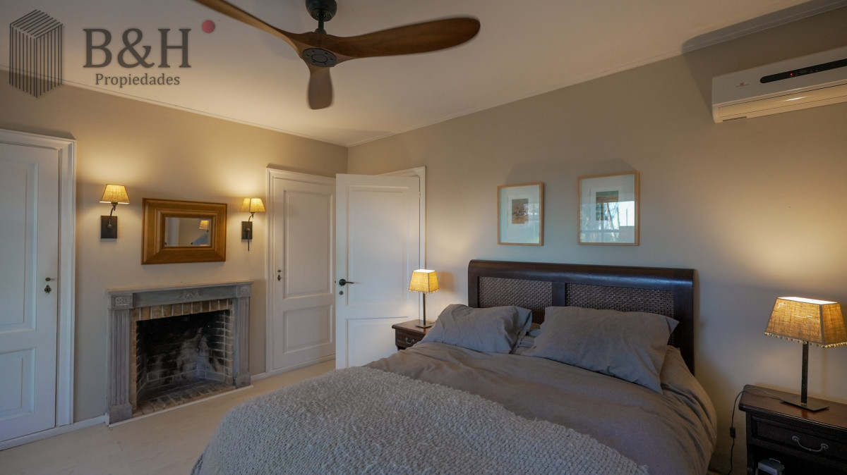 Casa ID.5233 - Hermosa Casa en parada 15 de la Mansa - Punta del Este 