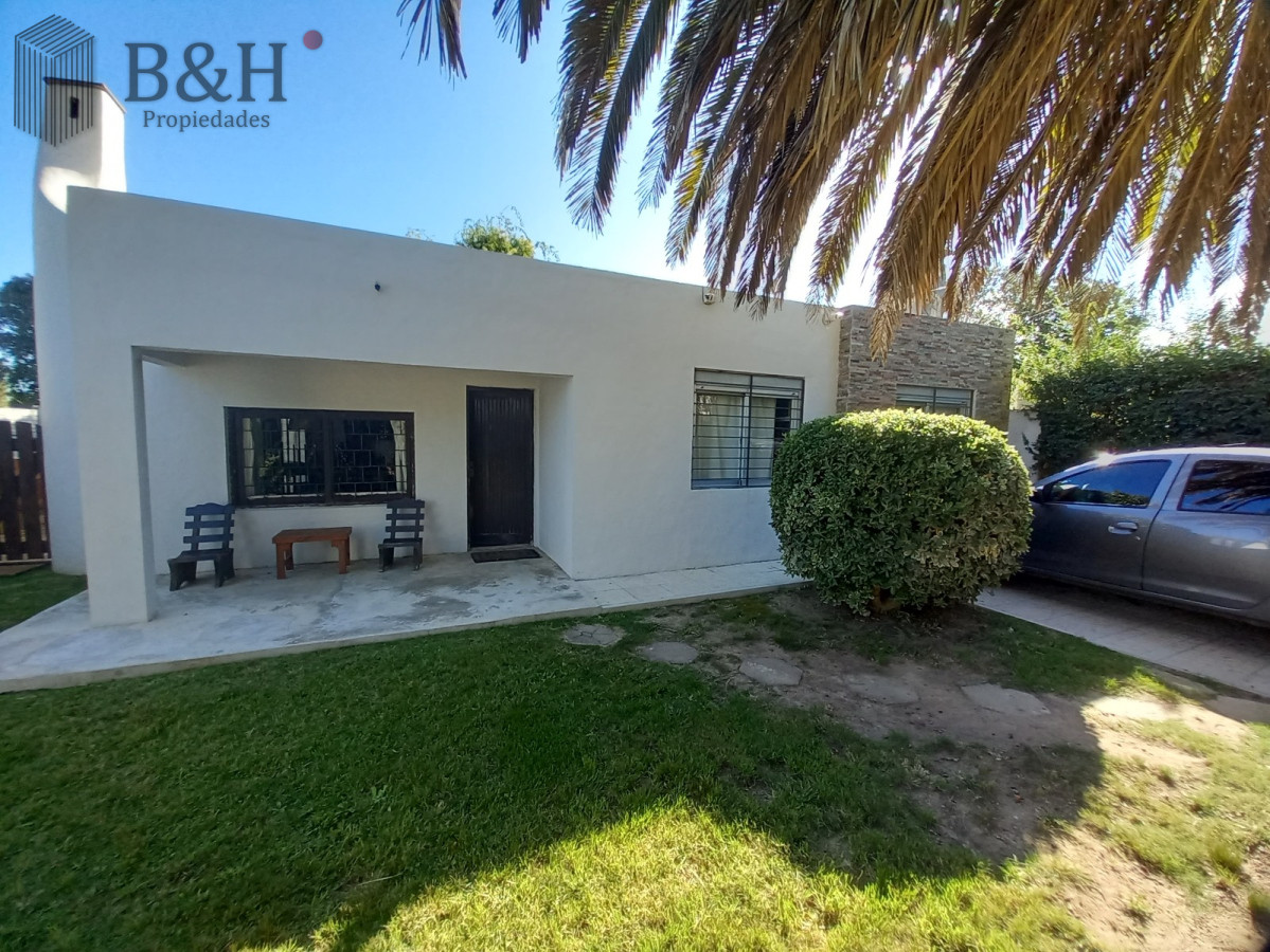 Casa ID.4908 - Casa de 3 dormitorios a la venta - Balneario Buenos Aires 