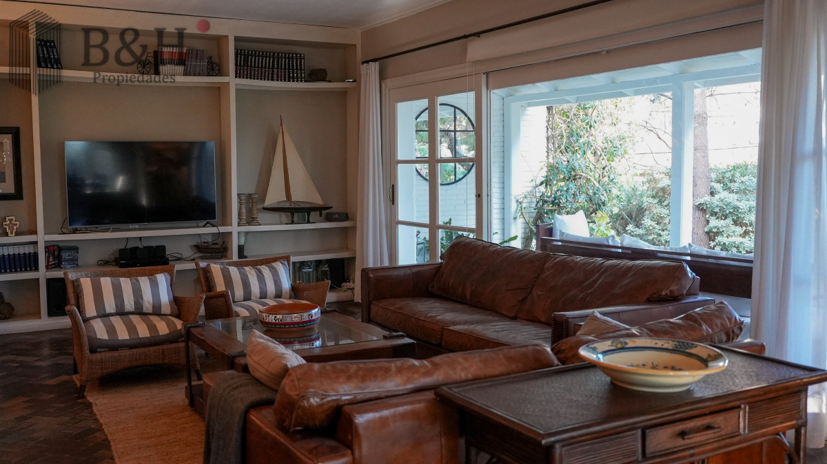 Casa ID.5233 - Hermosa Casa en parada 15 de la Mansa - Punta del Este 