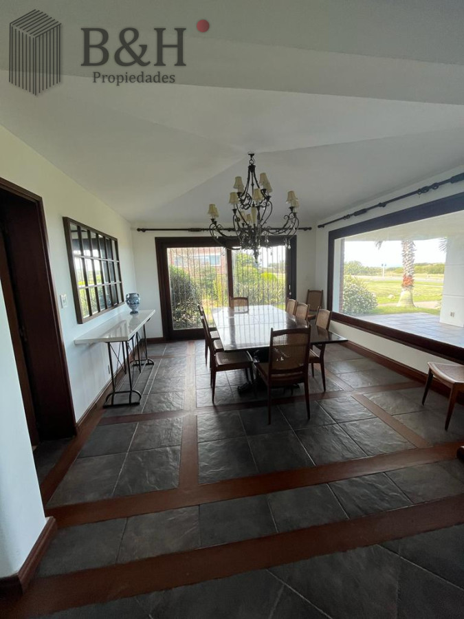 Casa ID.3876 - CASA TRADICIONAL - PUNTA DEL ESTE 