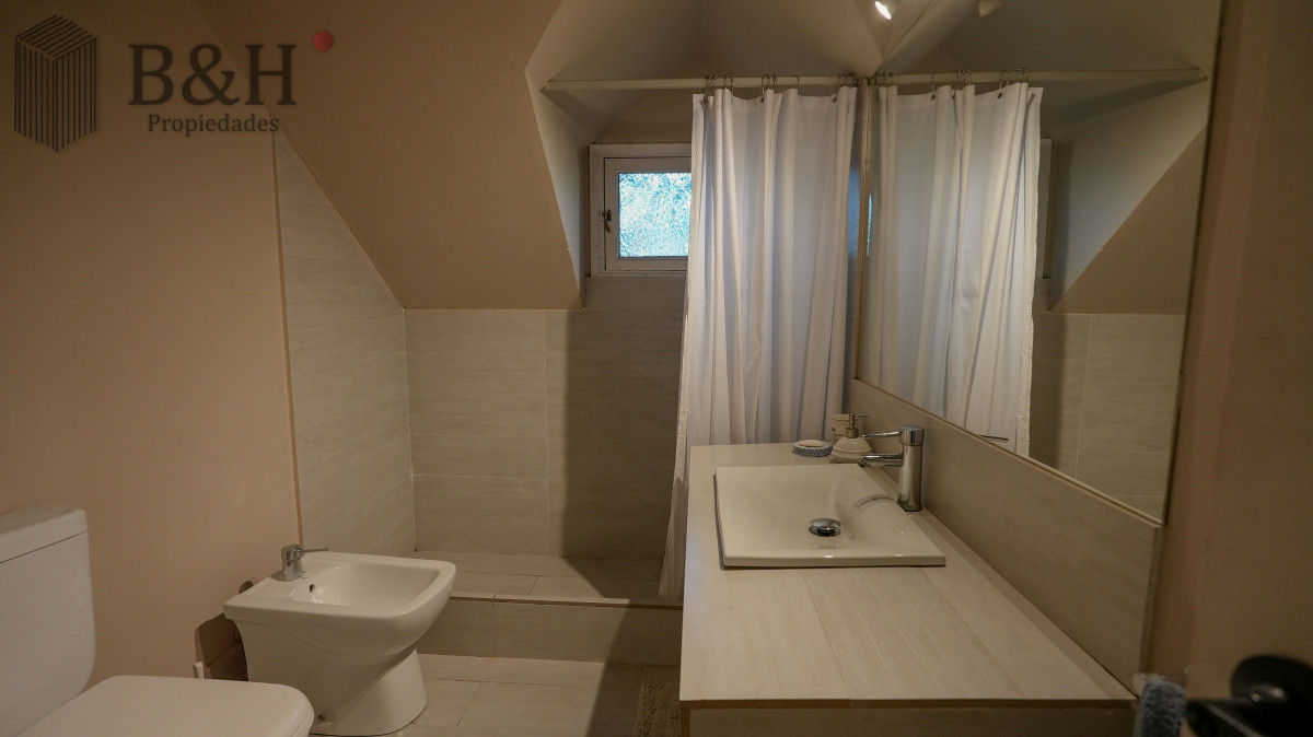 Casa ID.5233 - Hermosa Casa en parada 15 de la Mansa - Punta del Este 